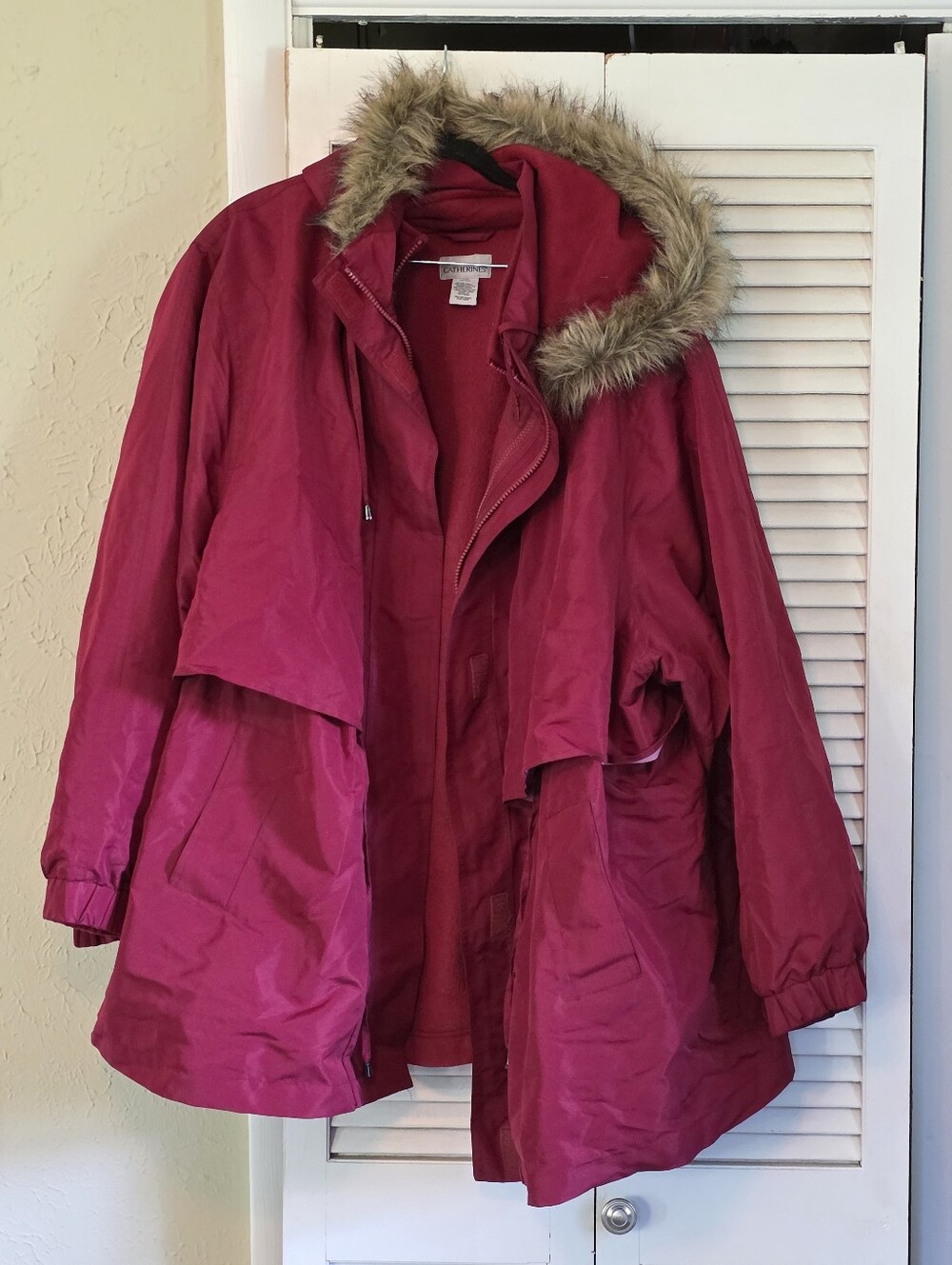 Catherines Plus Size 4X 30/32W Raspberry Hooded Winter Parka Faux Fur